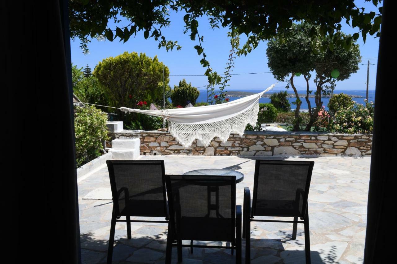 Dryades Family Hotel Drios Exterior photo